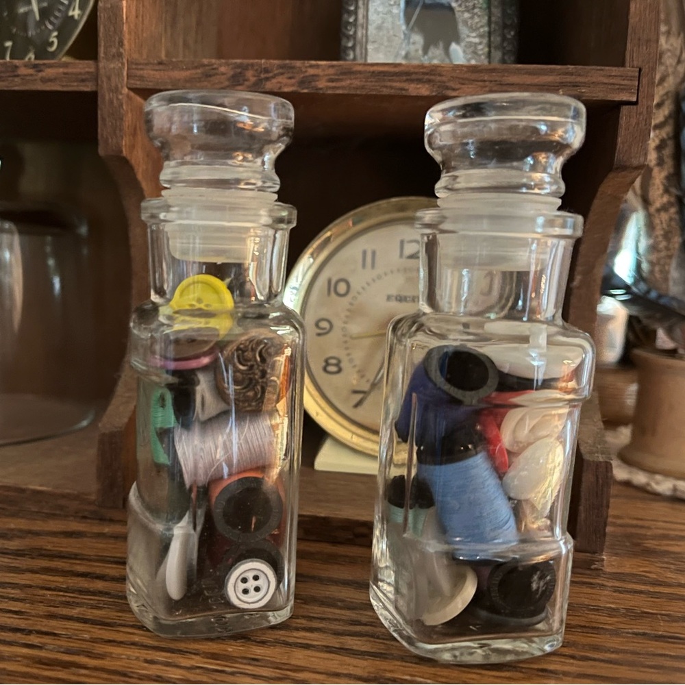 Glass Storage spice Jars with Assorted sewing notions buttons

Set of 2